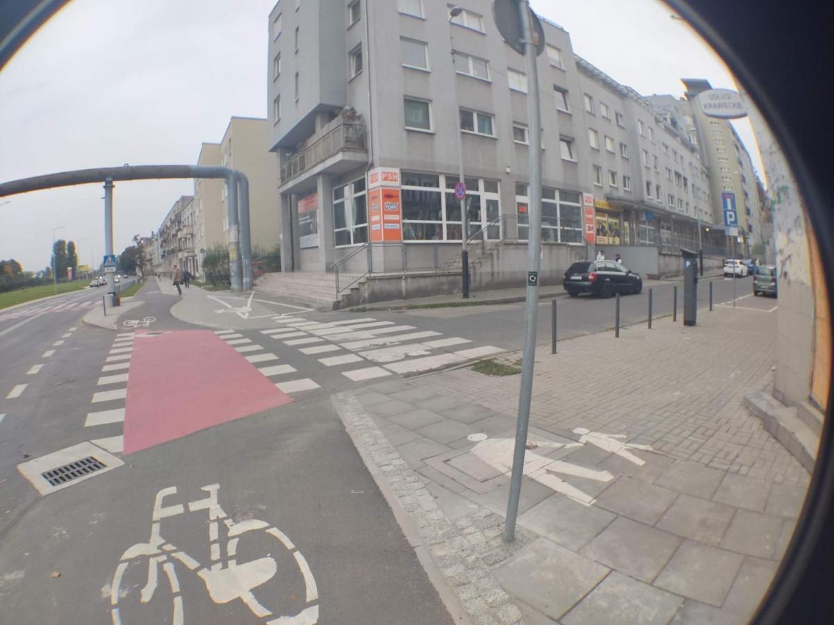 3030 Jana Spychalskiego 32 - Tanie Pokoje W Apartamencie - Samodzielne Zameldowanie - Self Check In Poznaň Exteriér fotografie
