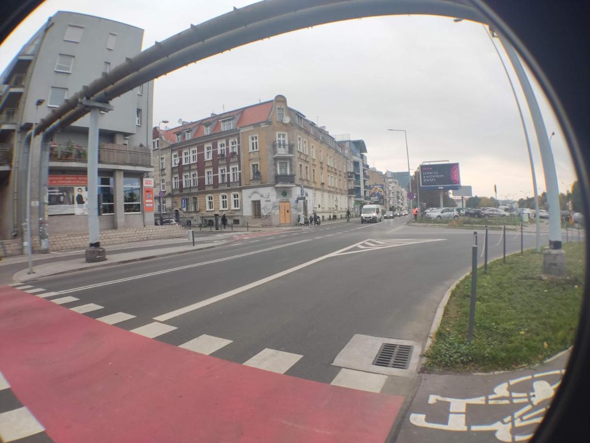 3030 Jana Spychalskiego 32 - Tanie Pokoje W Apartamencie - Samodzielne Zameldowanie - Self Check In Poznaň Exteriér fotografie